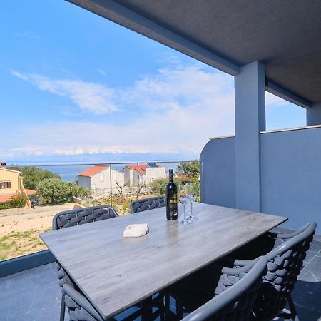 Luxury Apartments Mali Losinj Ngoại thất bức ảnh