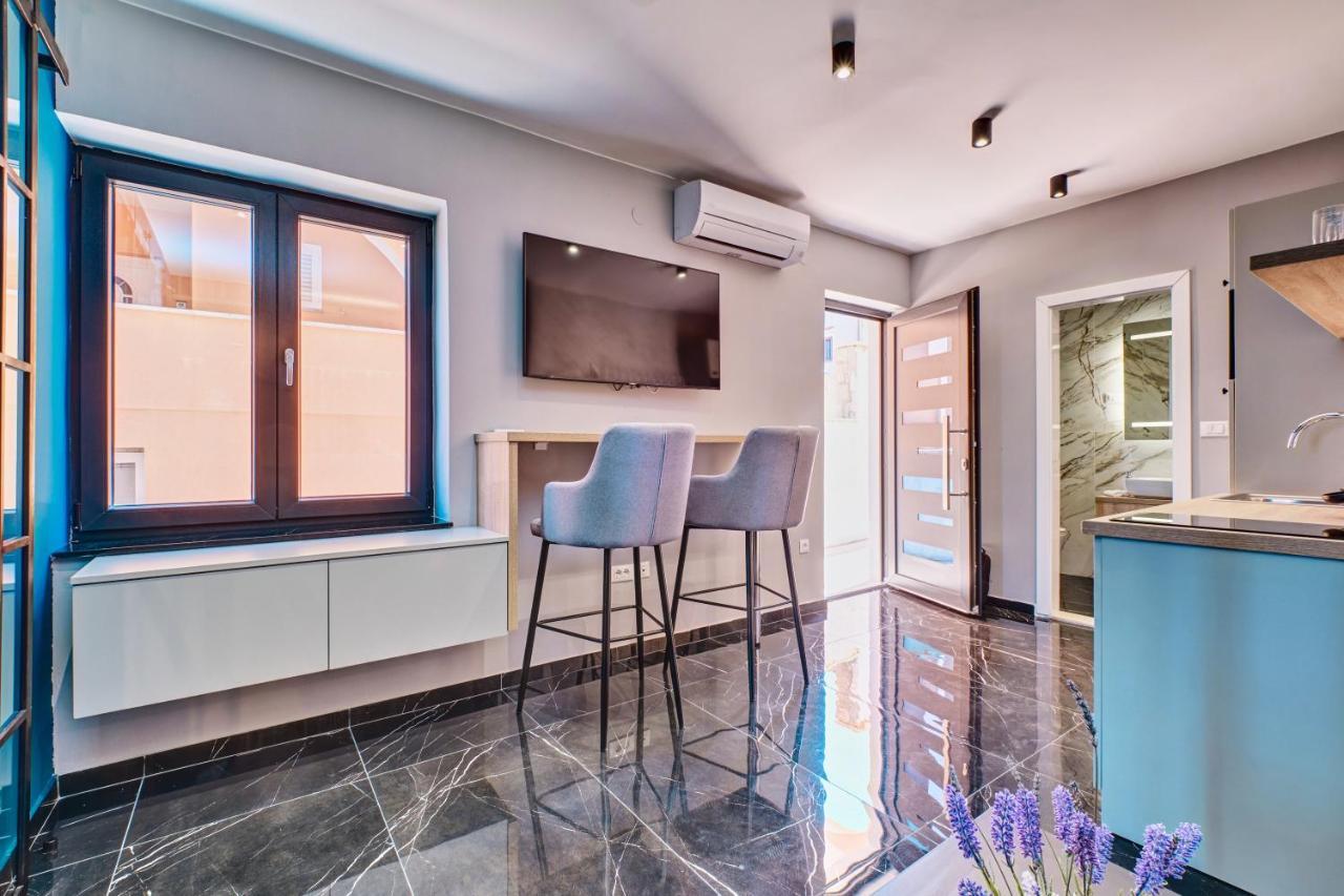 Luxury Apartments Mali Losinj Ngoại thất bức ảnh