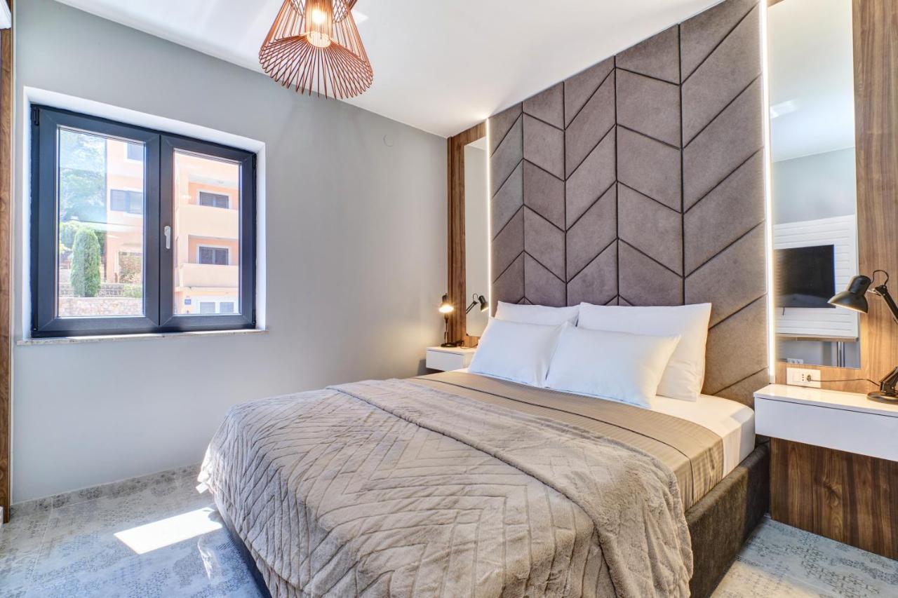 Luxury Apartments Mali Losinj Ngoại thất bức ảnh
