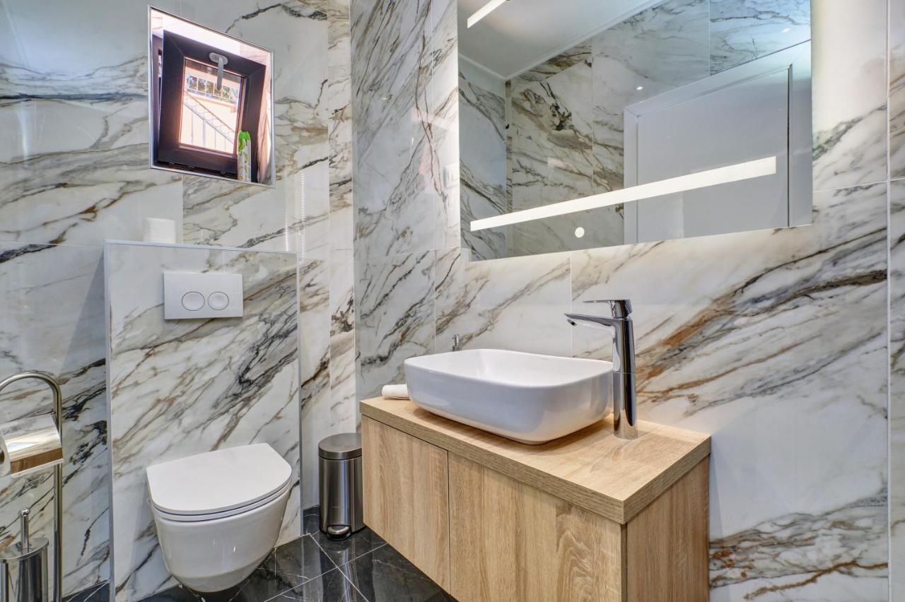 Luxury Apartments Mali Losinj Ngoại thất bức ảnh
