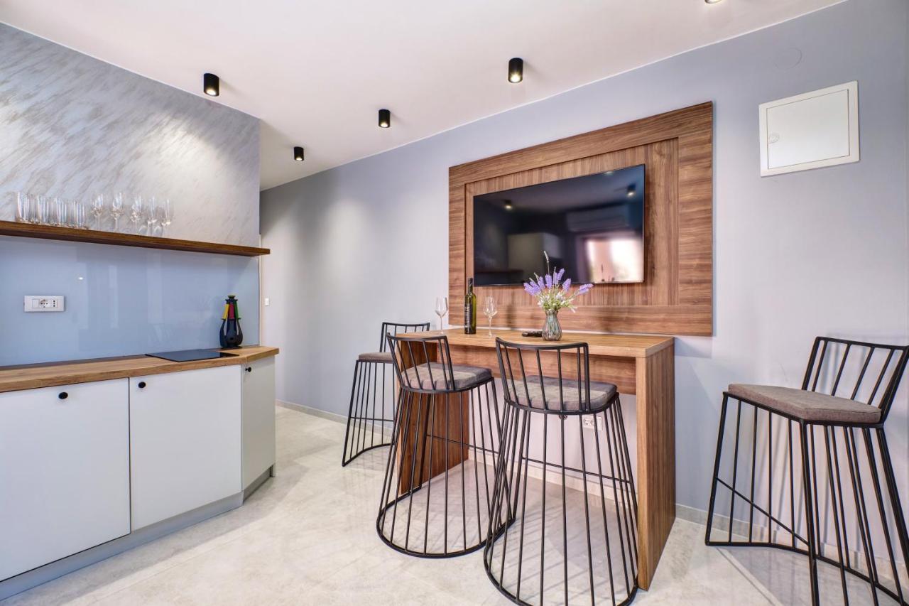 Luxury Apartments Mali Losinj Ngoại thất bức ảnh