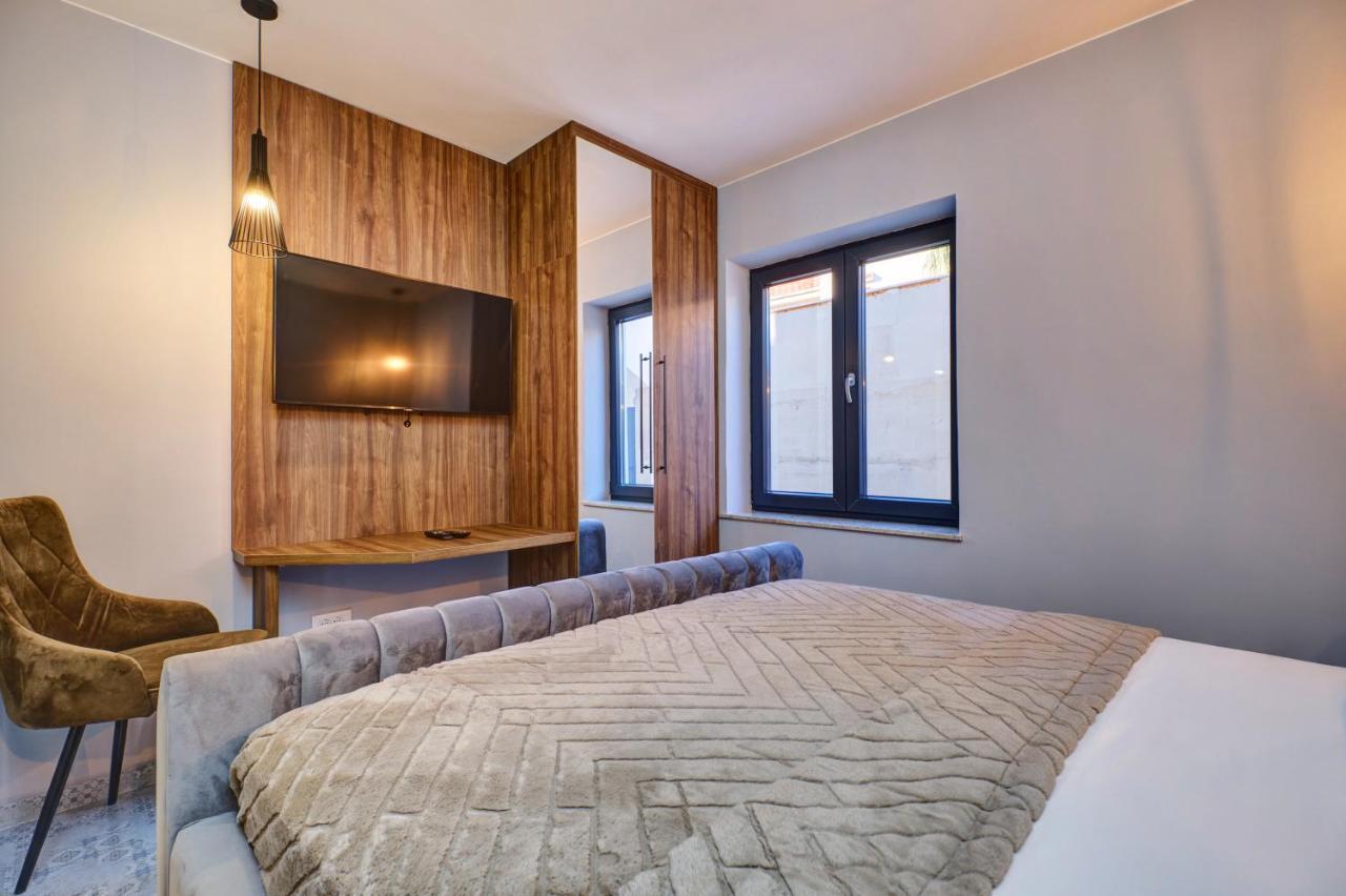 Luxury Apartments Mali Losinj Ngoại thất bức ảnh