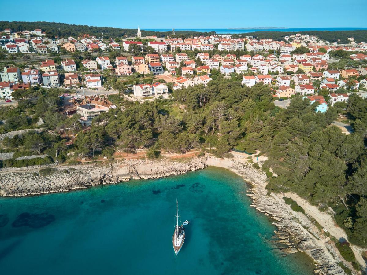 Luxury Apartments Mali Losinj Ngoại thất bức ảnh